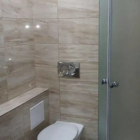 Apartman Saris *