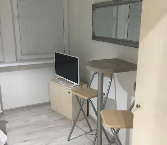 Apartman Saris